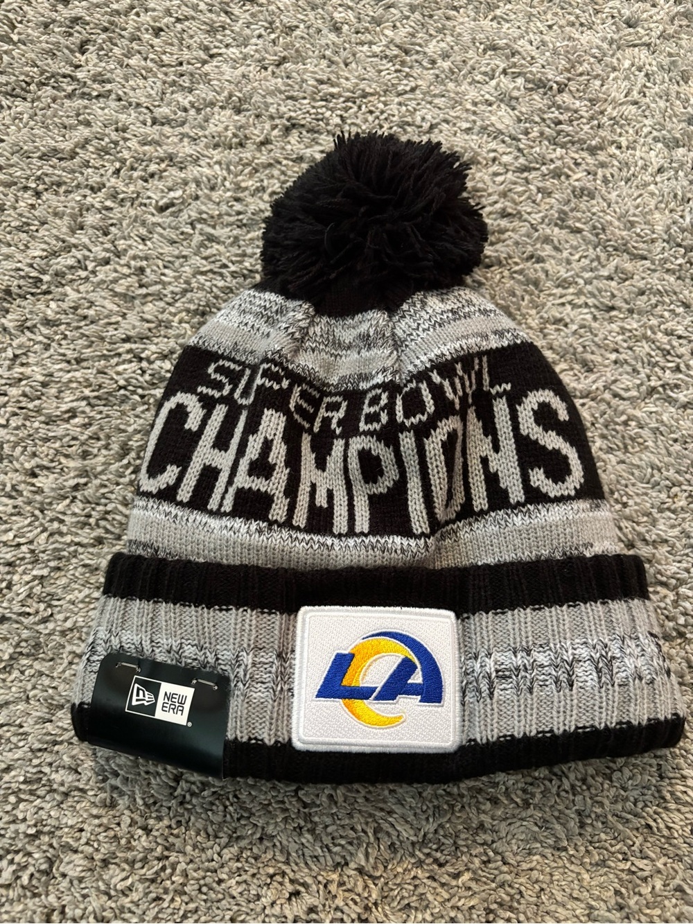 New Era LA Rams Super Bowl LVI Champions Parade Pom Knit Fleece Beanie Hat